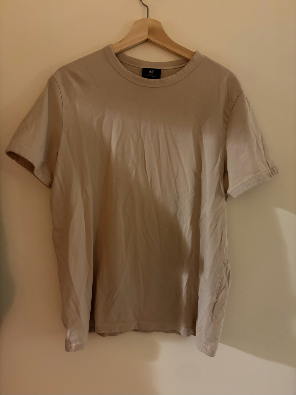 H&M Men's Short Sleeve Crew T-Shirt in Light Beige -M